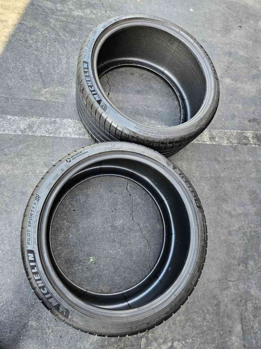2 PCS OF TIRES MICHELIN PILOT SPORT 4S
