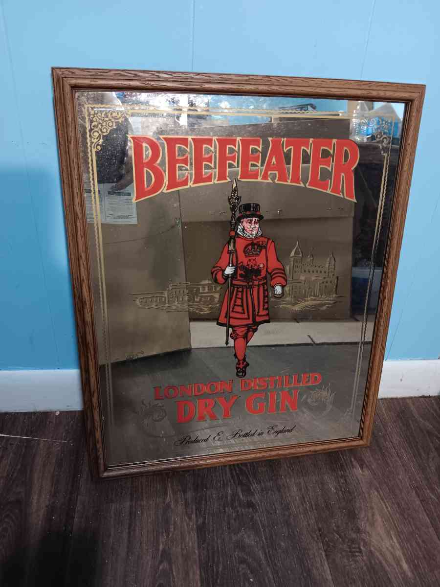 BEEFEATER Mirror 17x20