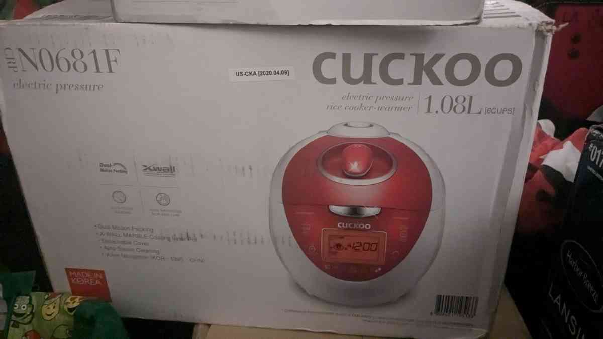 Cuckoo pressure rice cooker