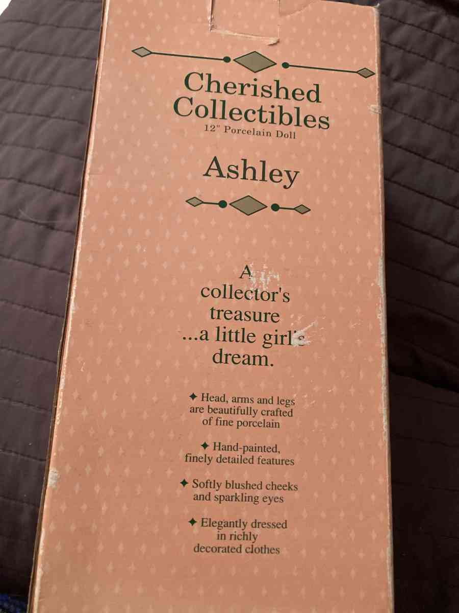 Cherishable collections Ashley porcelain doll Cherishable