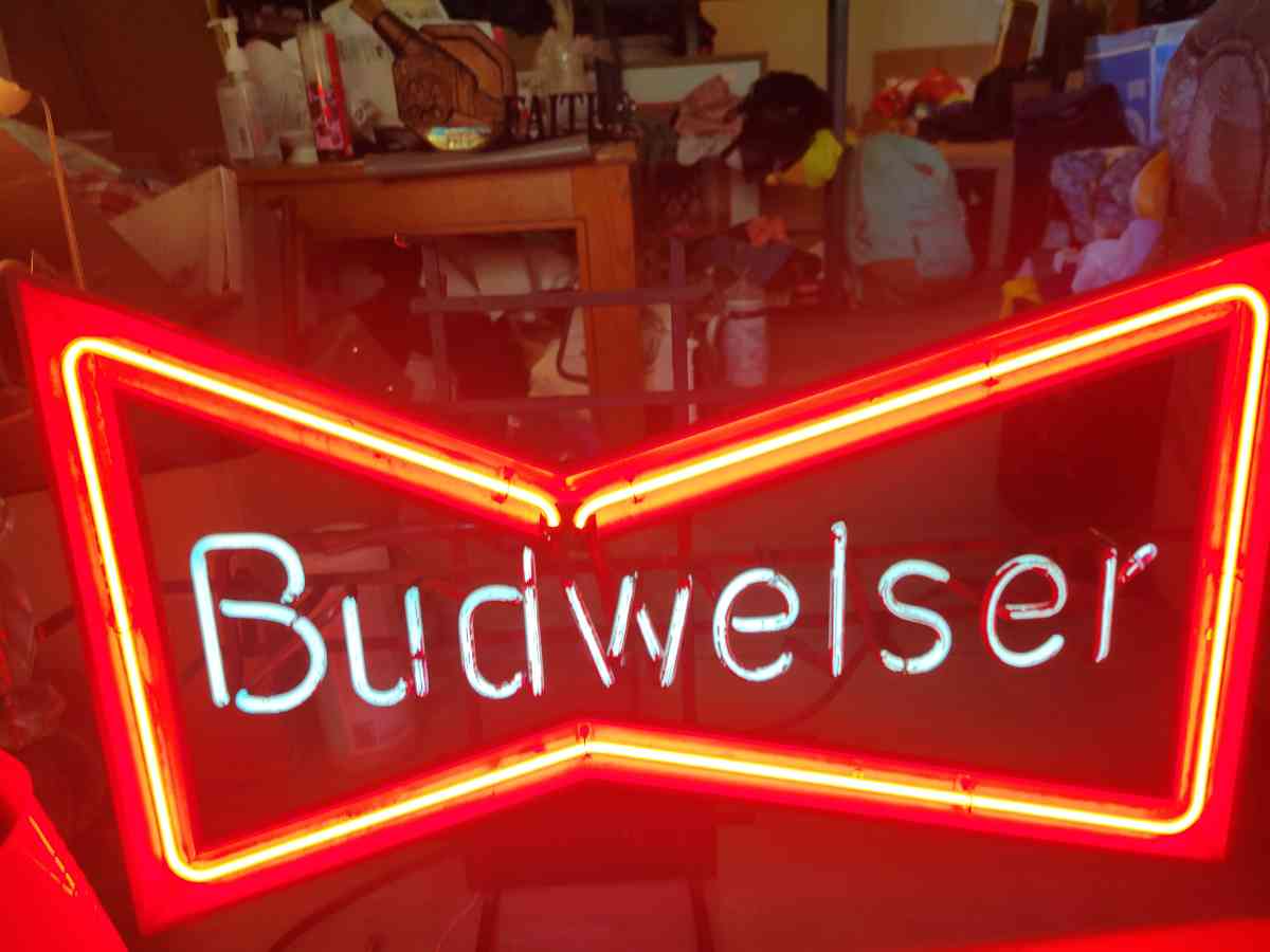 very rare vintage Budweiser neon beer Ad sign