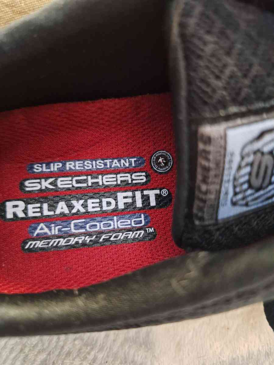 Sketchers  sneakers