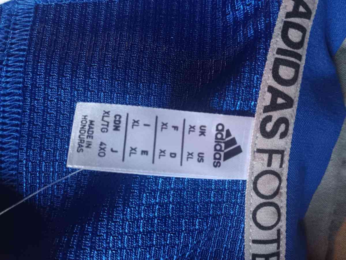 Adidas XL Jersey
