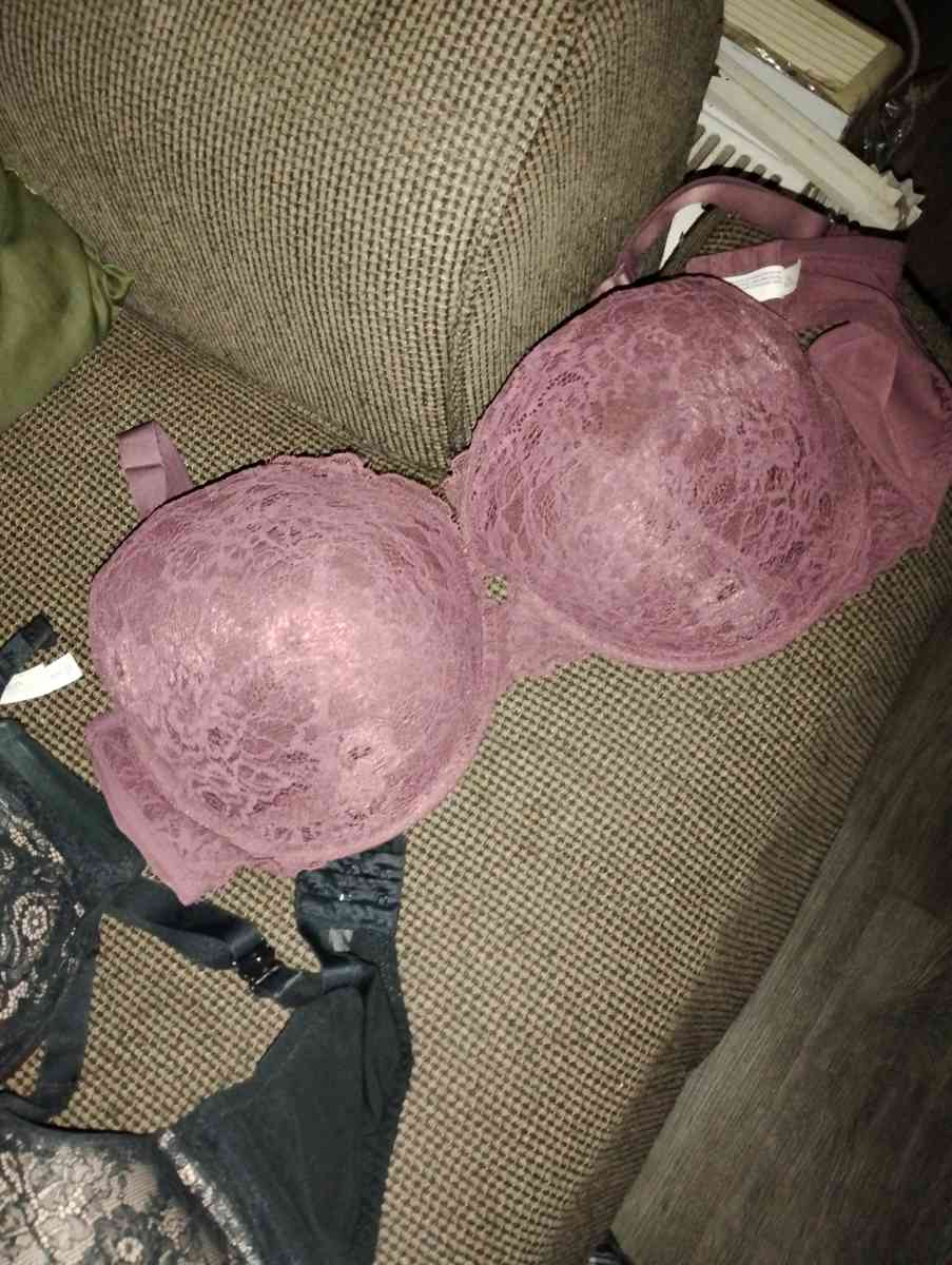 3 bras