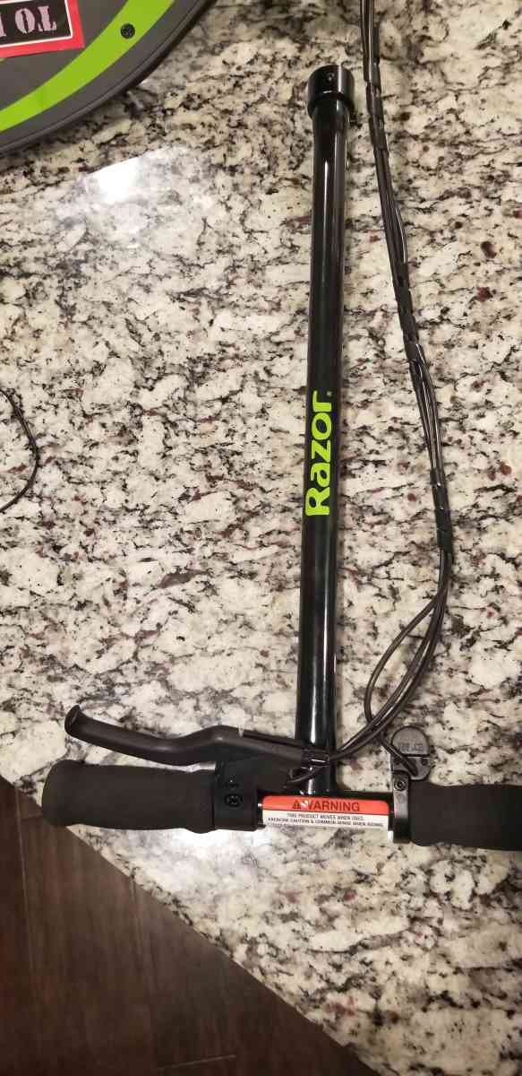 razor core E90 Electric Scooter