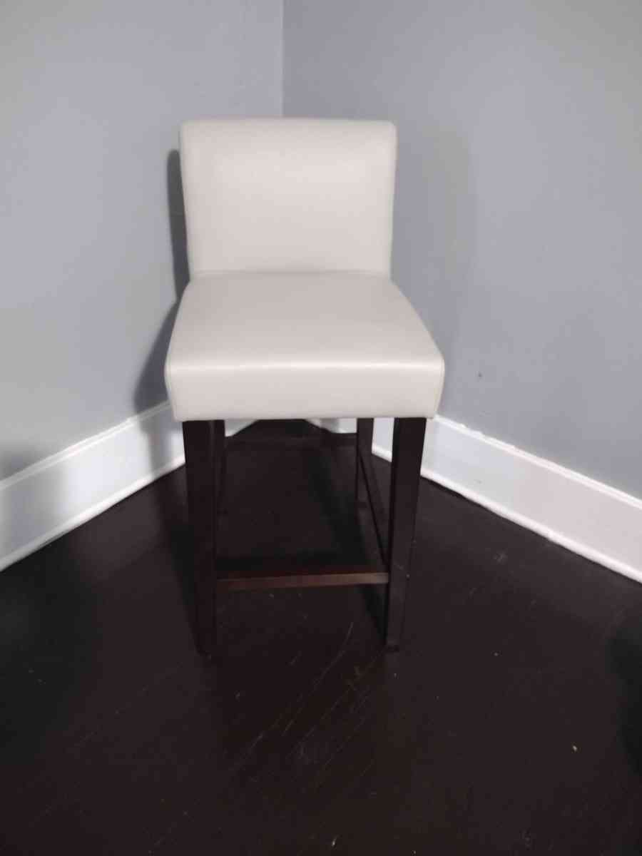 Elijah Light Gray Faux Leather Bar Counter Stool