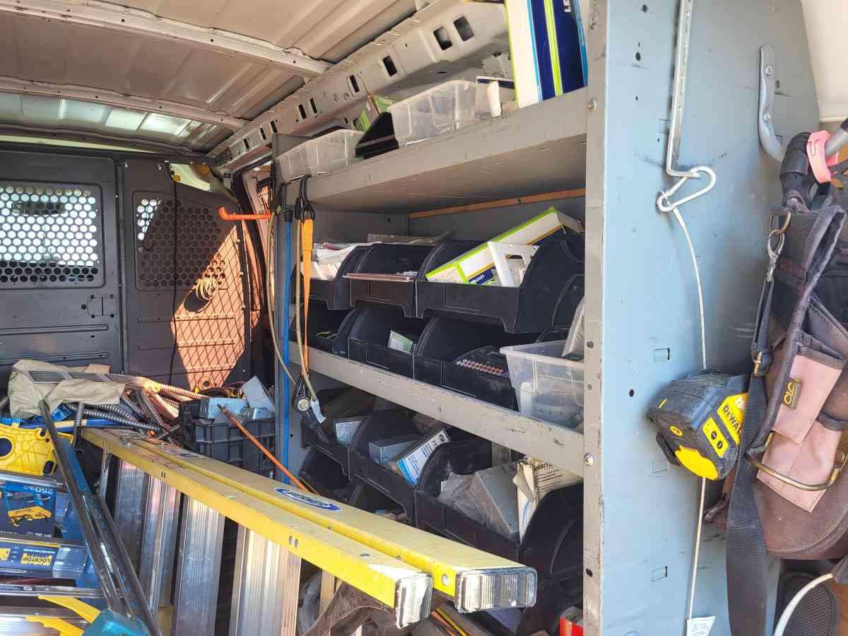 2015 GMC Savana Cargo van