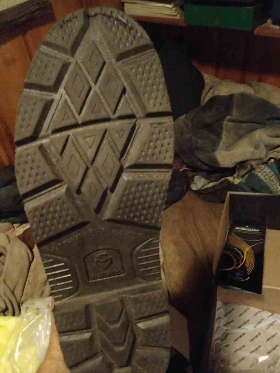 I cannot wear these boots anymore theyre size 13 wide