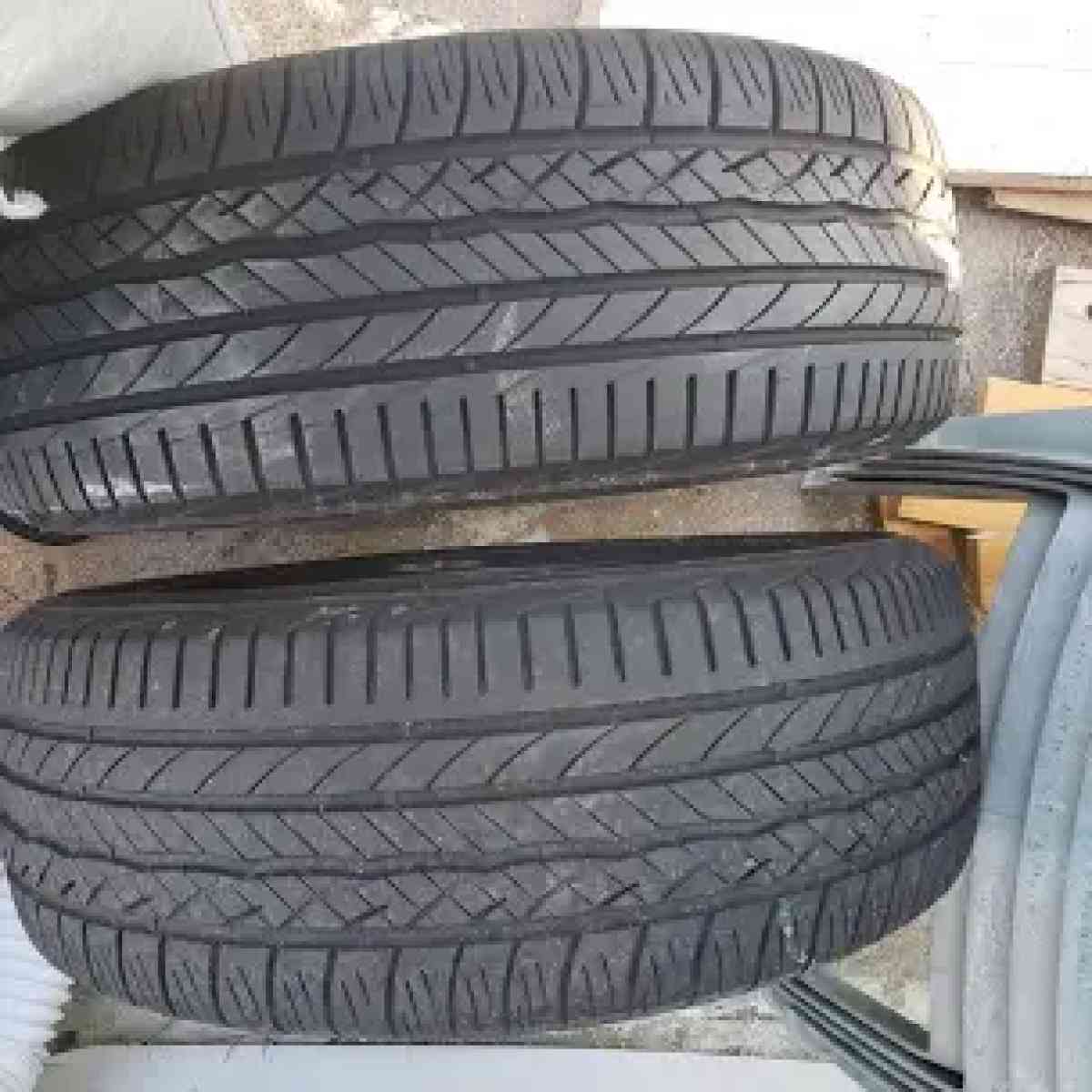 Goodyear Tire  225   55 R 17