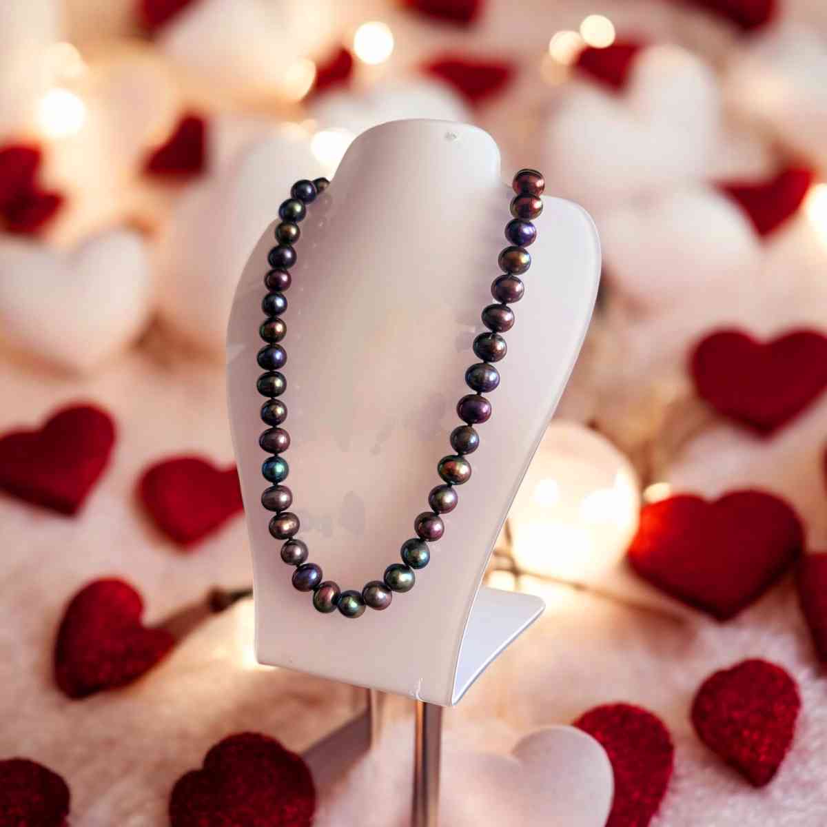 Black fresh water Pearls in 14 kt gold necklace