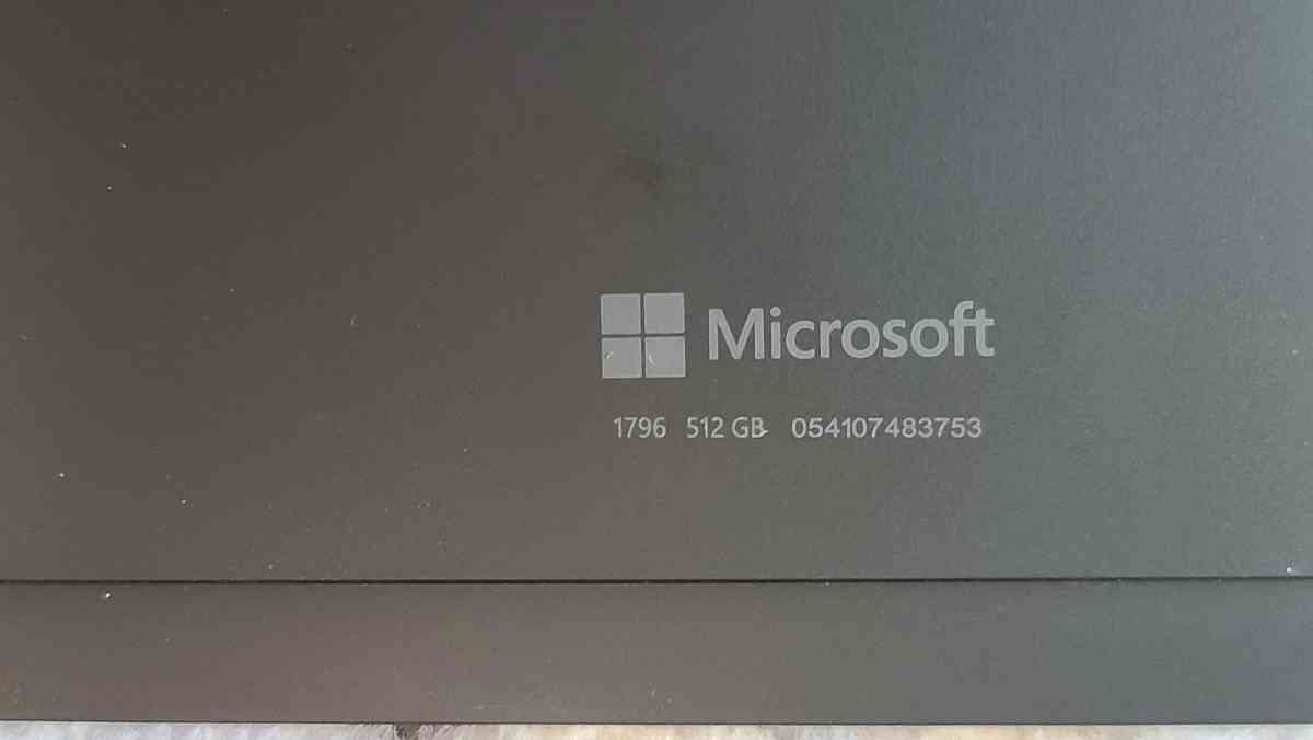 Surface Pro 6 For Parts 16GB RAM 512GB SSD