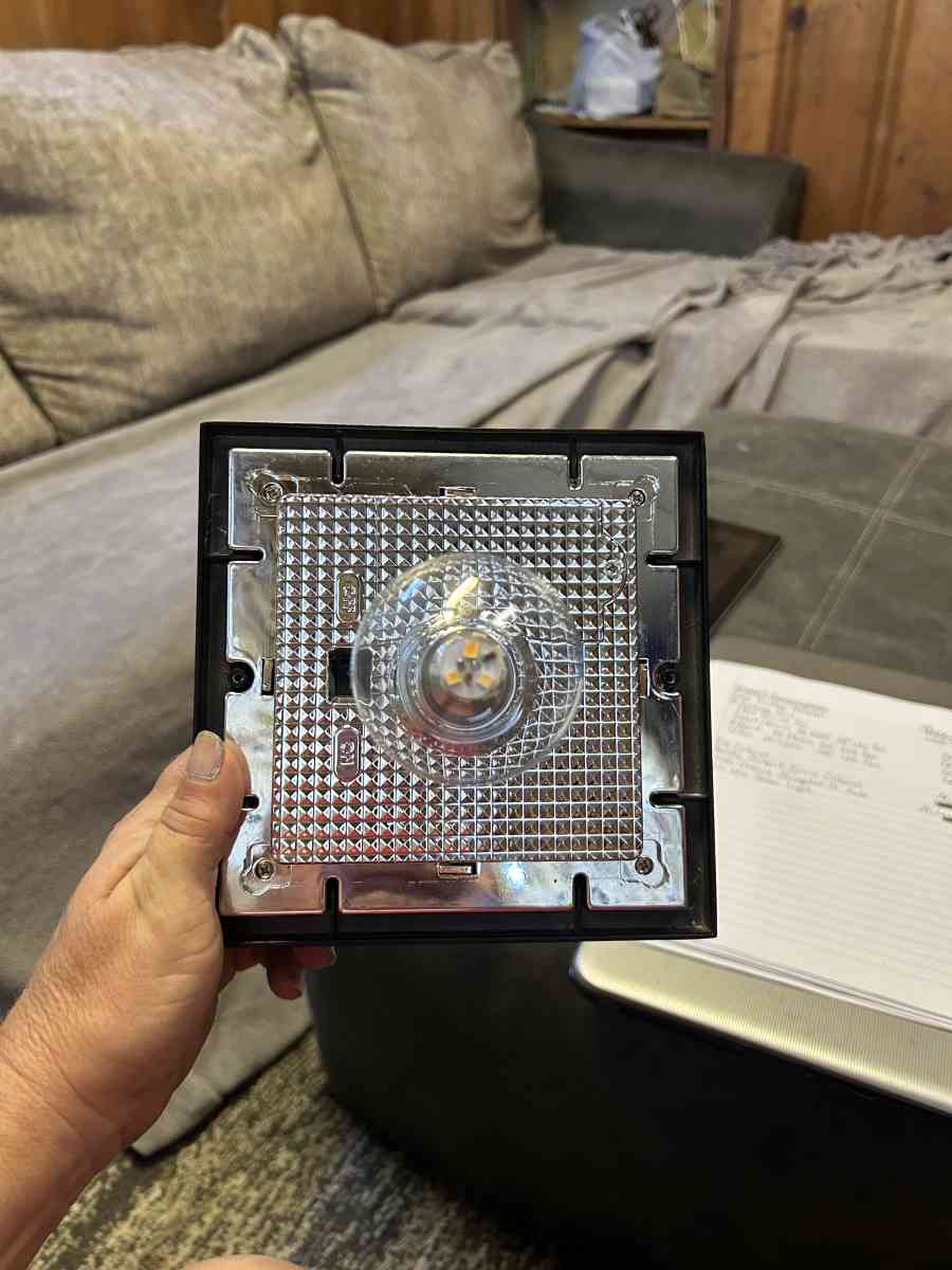 GORGEOUS GAMA SONIC PRAIRIE BULD SOLAR LIGHTS