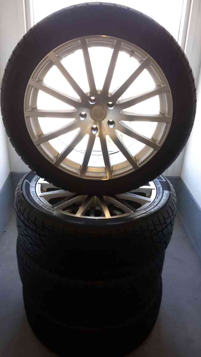 set of 4 tires and wheels R22