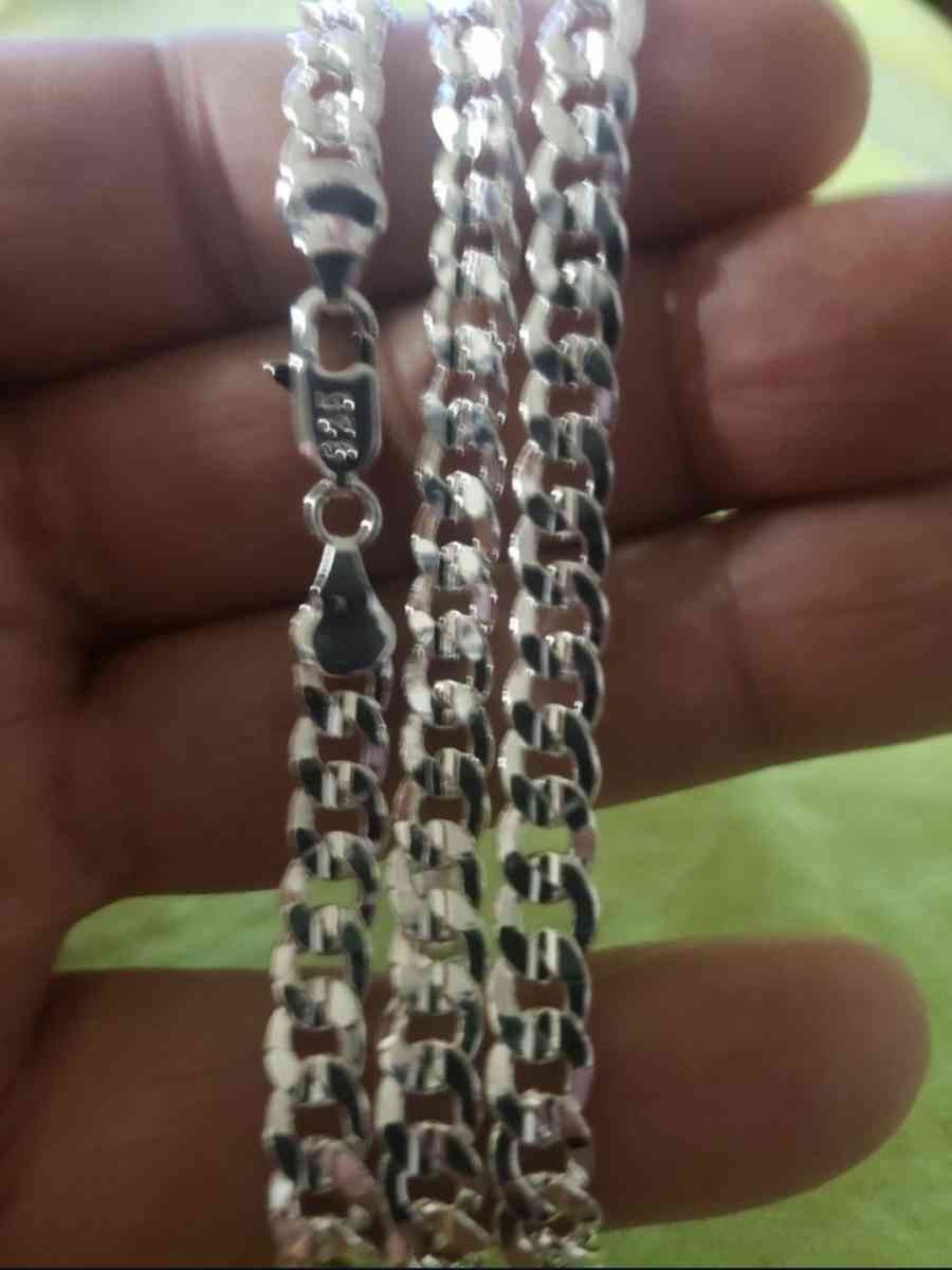Beautiful silver 925 stamped 6mm 24in Cuban link chain