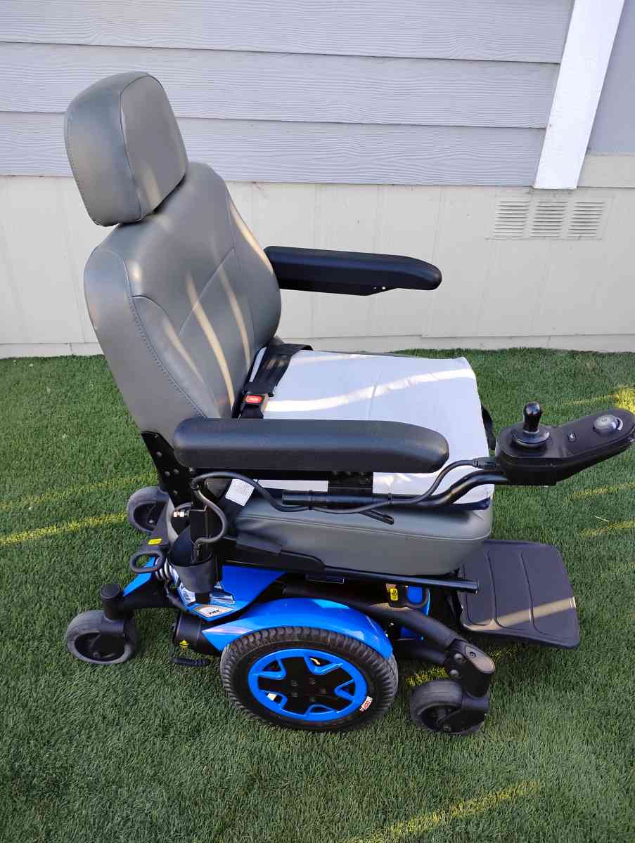 Invacare Power Wheelchair