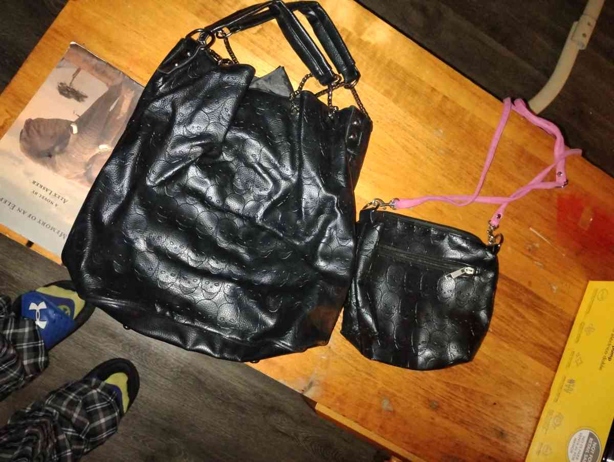 skull purses