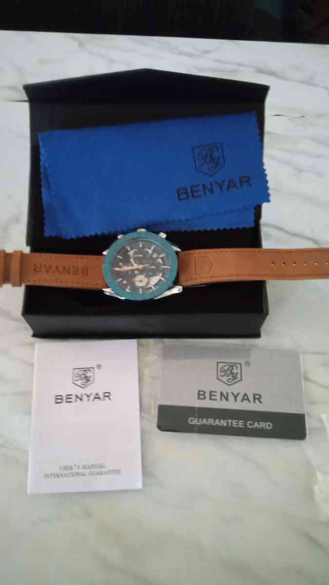 the new watch of battery BENYAR