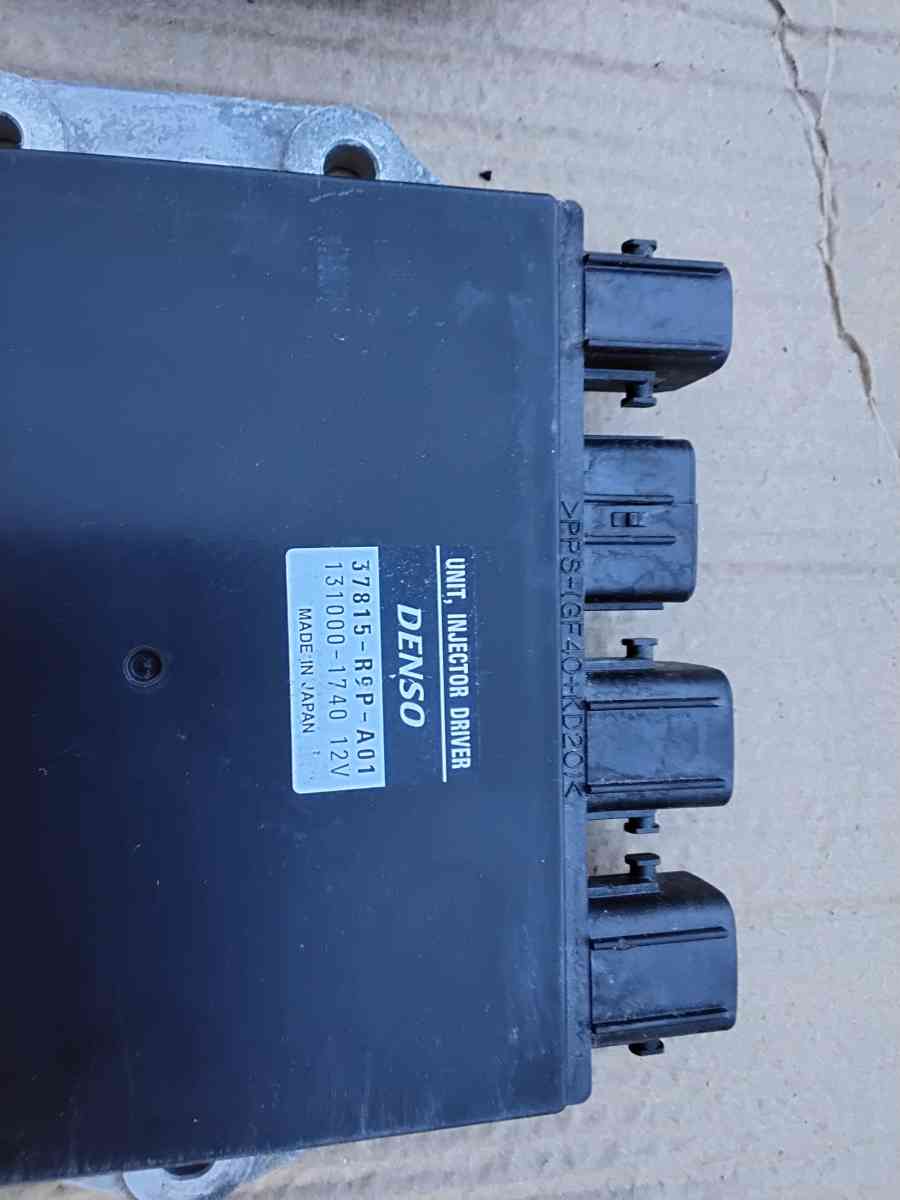 Honda Odyssey Fuel Injector Driver with Cover OEM Factory