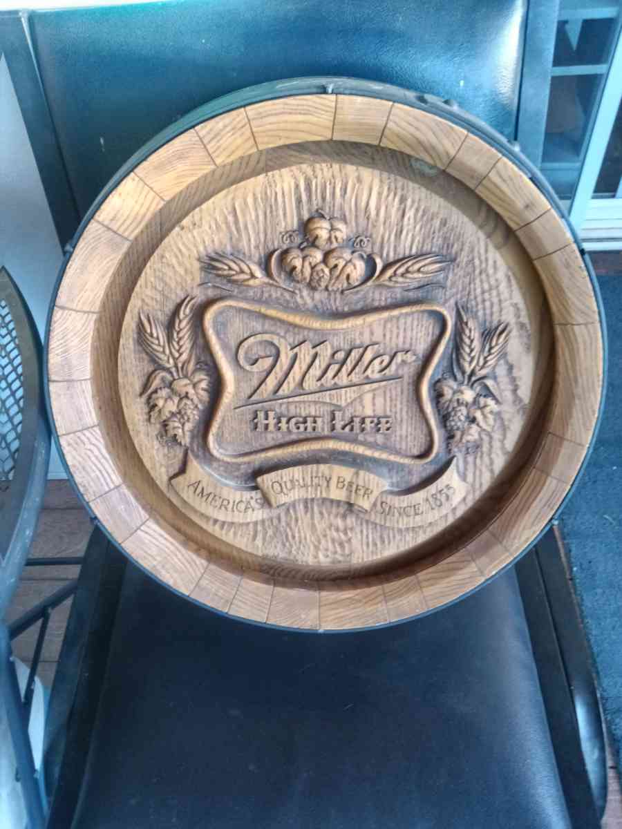 miller light barrell sign