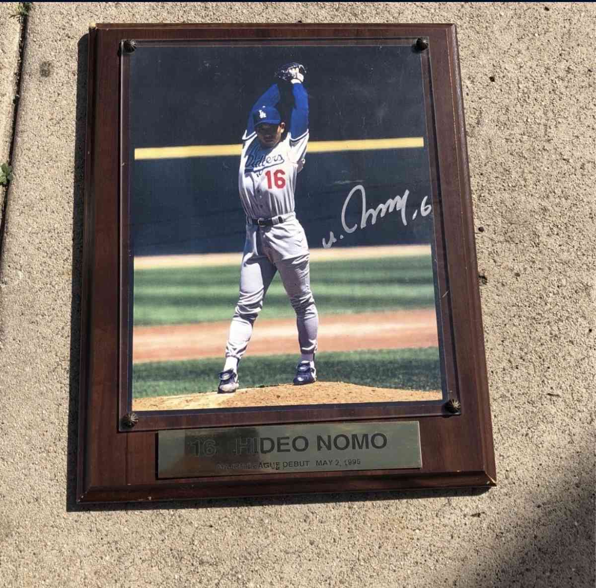 hideo nomo signed autograph