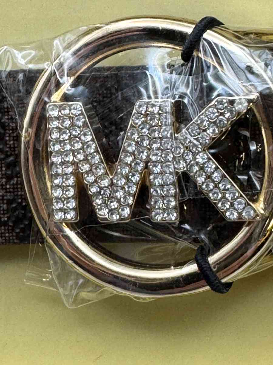 NWT Michael Kors Brown Signature Reversible Pave Logo Belt I