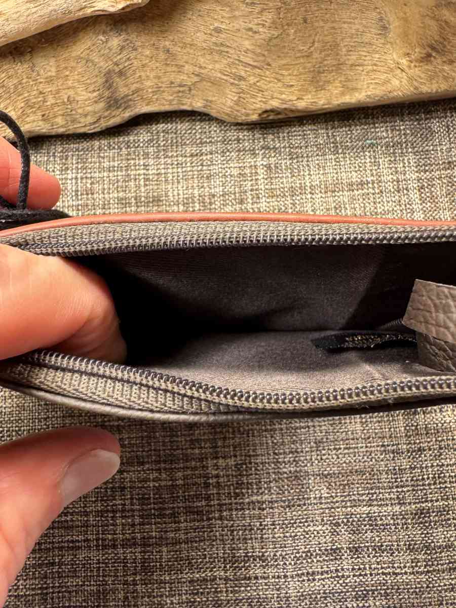 2012PSMO Myra Bag Buffalo Springs Credit Card Bill And Keych