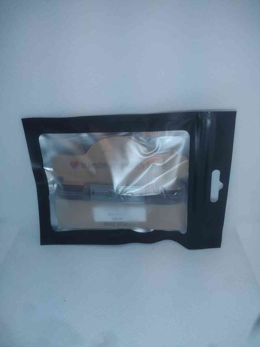 Brown Leaf Leather Bracelet VCB