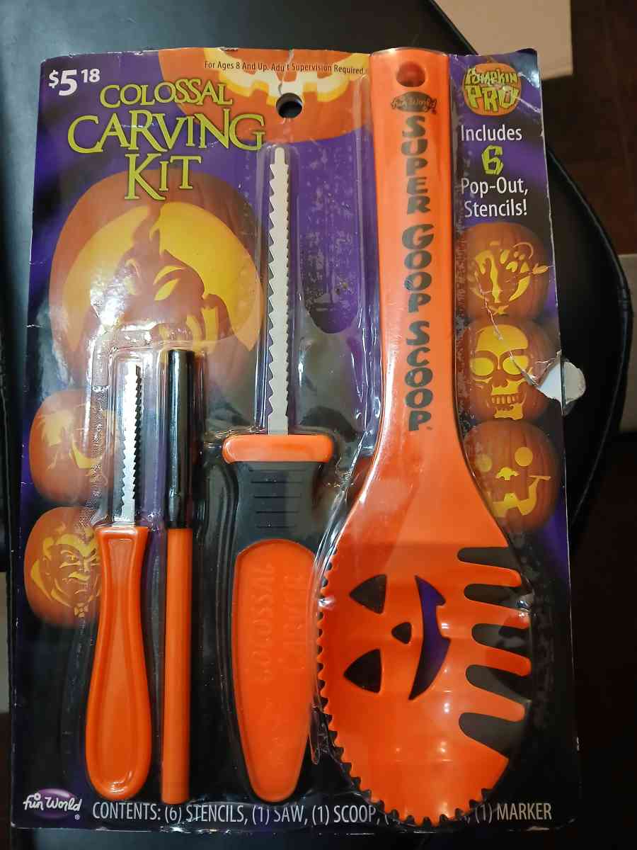 Pumpkin Carving kit with book