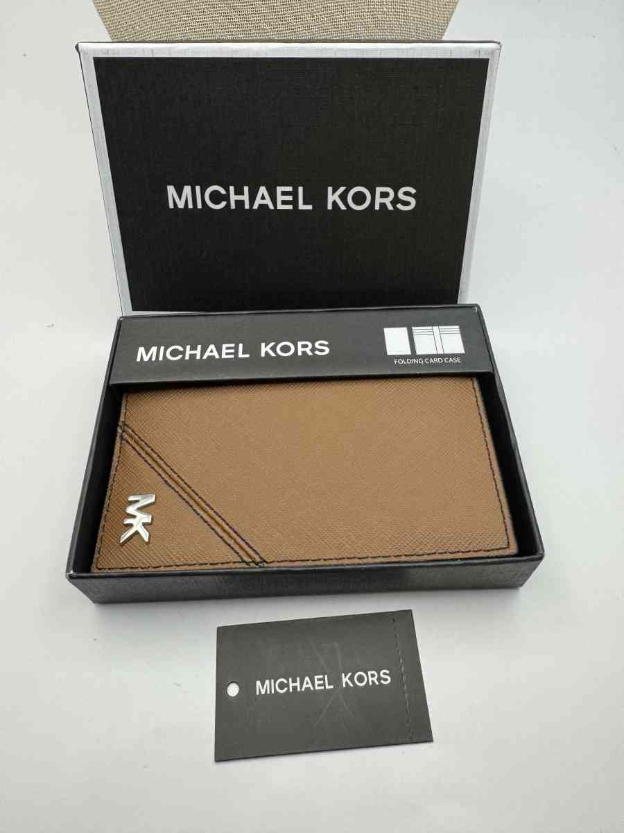 1043HPSA Michael Kors Mens Jet Set Folding Card Case  Wallet
