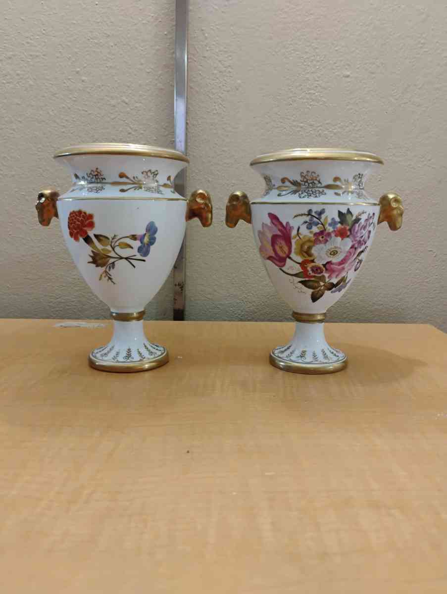 Dreamy Rare Chelsea House Botanical Mantle Tulip Bulb Orchid