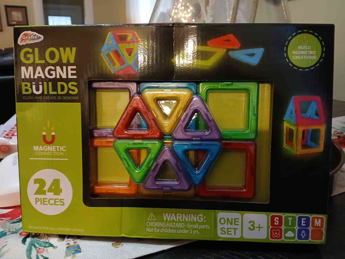 Glow Magne Builds 24 pieces set