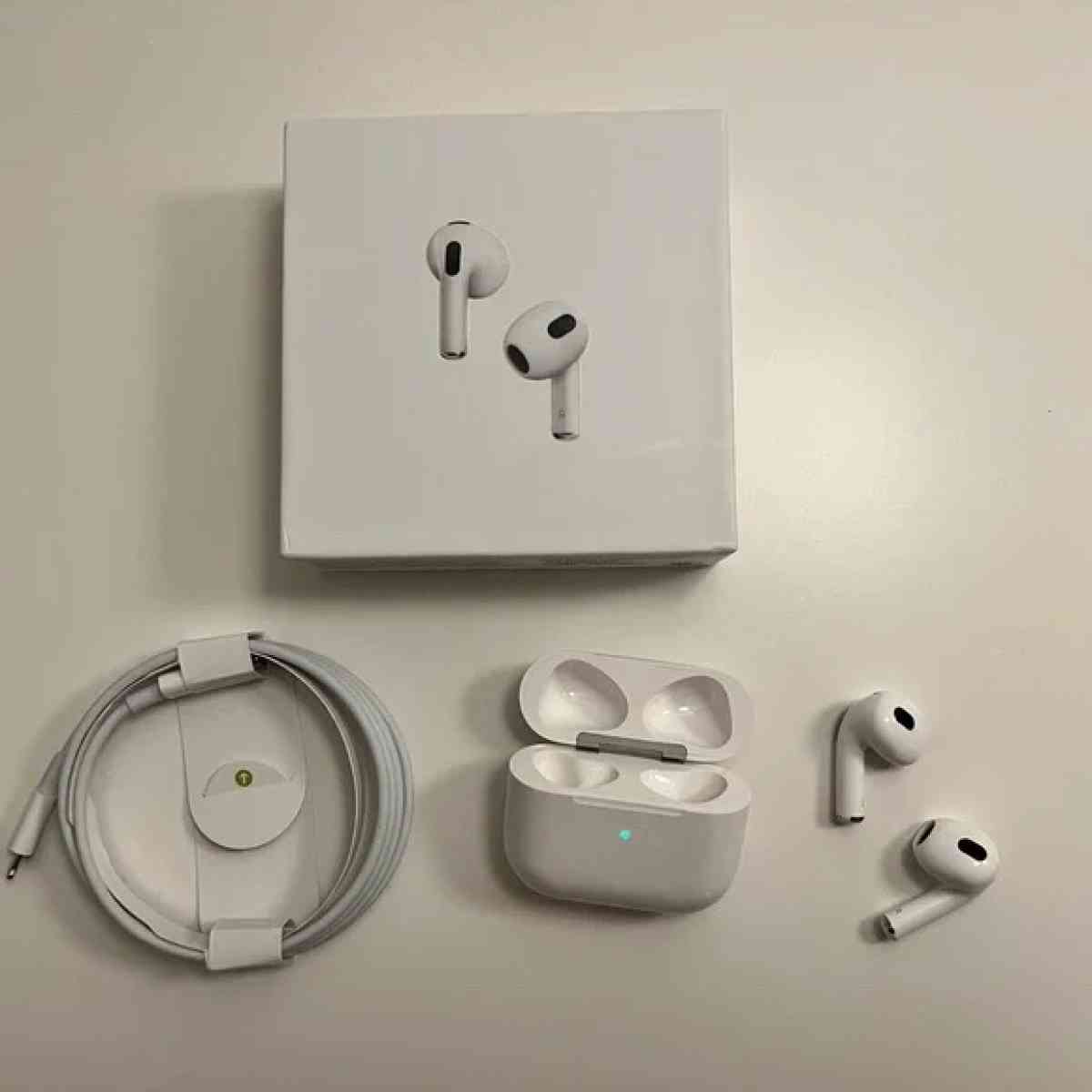 AirPods generation 3