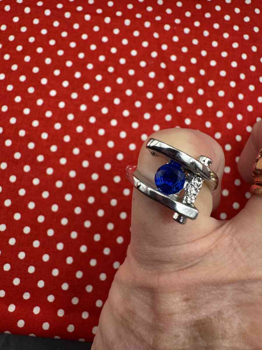 2023PTT New Beautiful  Silver Color Blue Gemstone Geometric