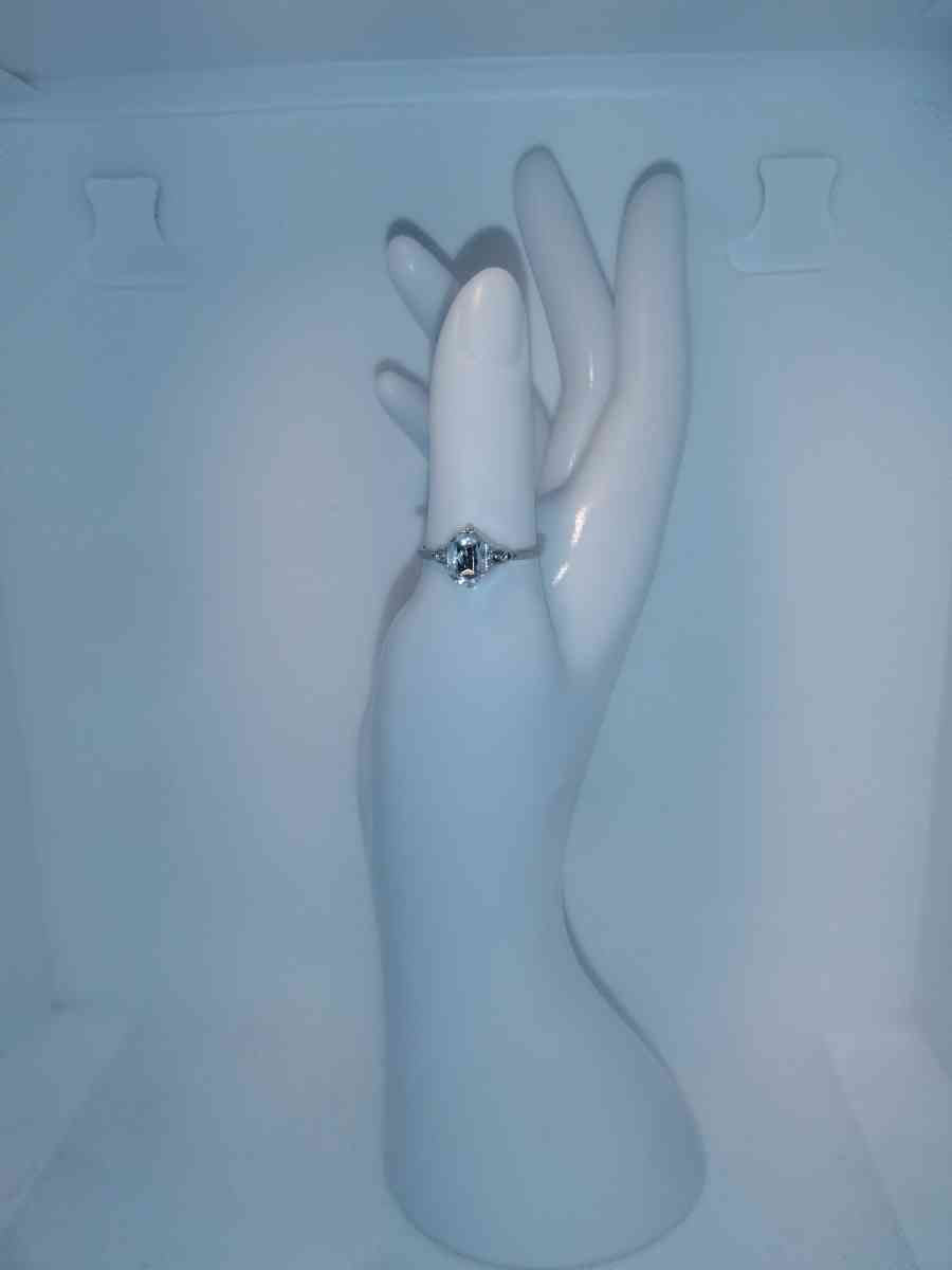 Oval Cut Silver Ring GA