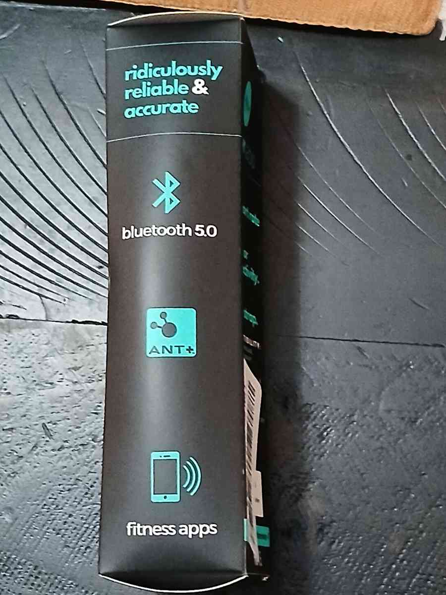 Heart rate monitor armband