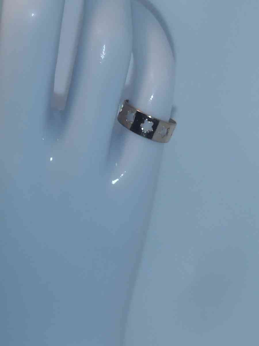 Open Star Chic Rhinestone Ring