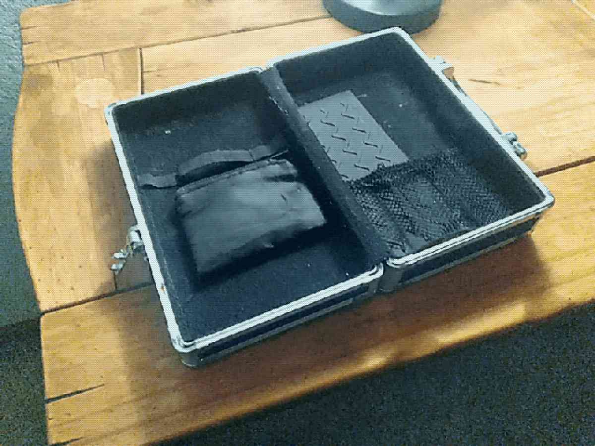 Vaultz Locking Medicine Case with Combination Lock