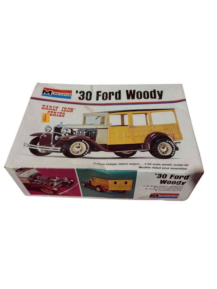 yellow 30s ford woody model car kit