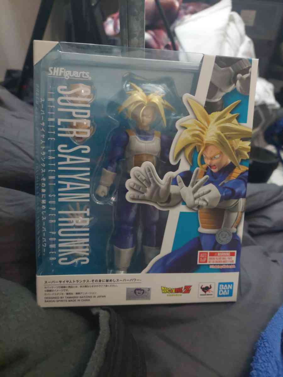 shfiguarts super sayian trunks