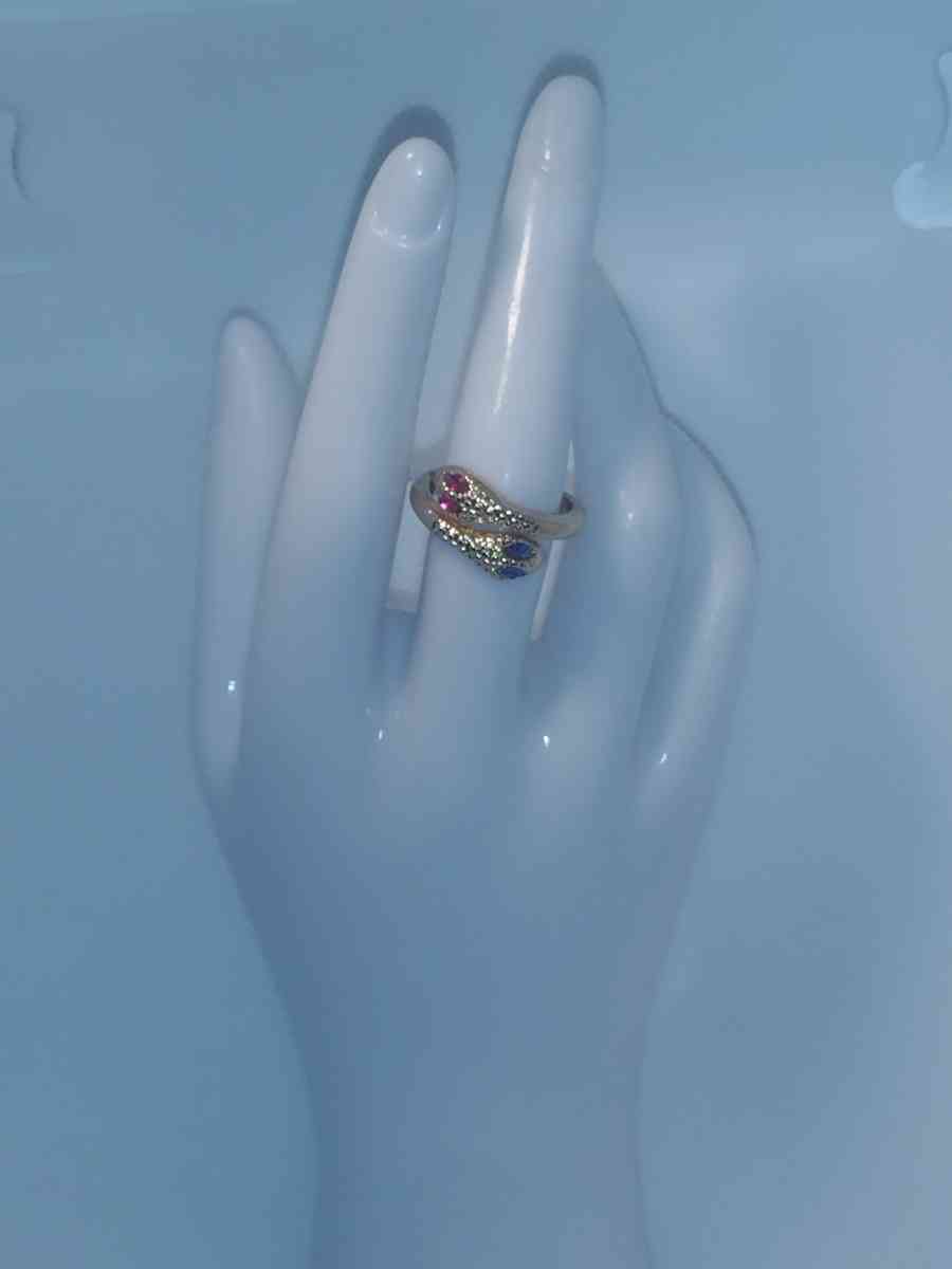 Pink Blue Snake Chic Rhinestone Ring