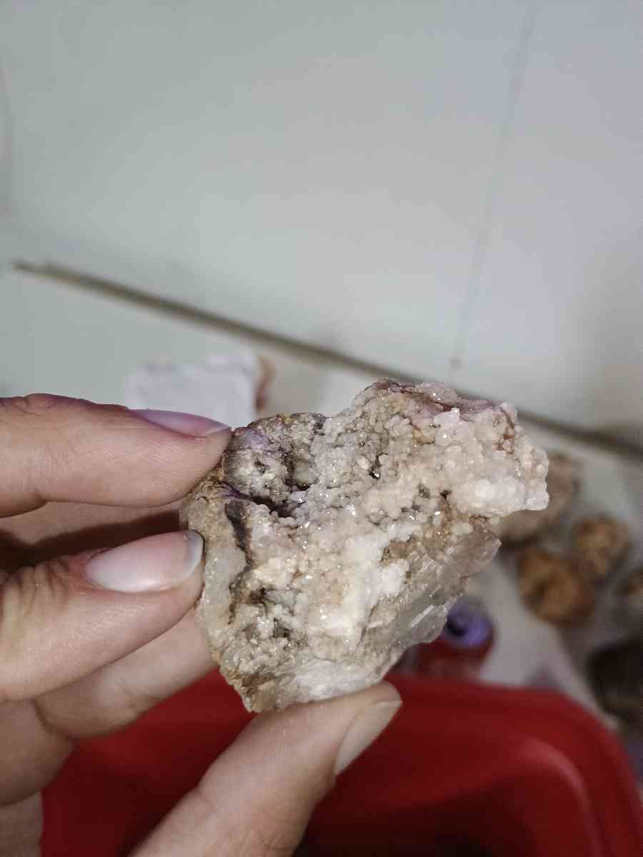 RARE CRYSTALS GEODES AND CUSTOM PAINTINGS