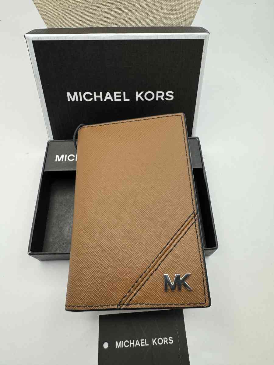 1043HPSA Michael Kors Mens Jet Set Folding Card Case  Wallet