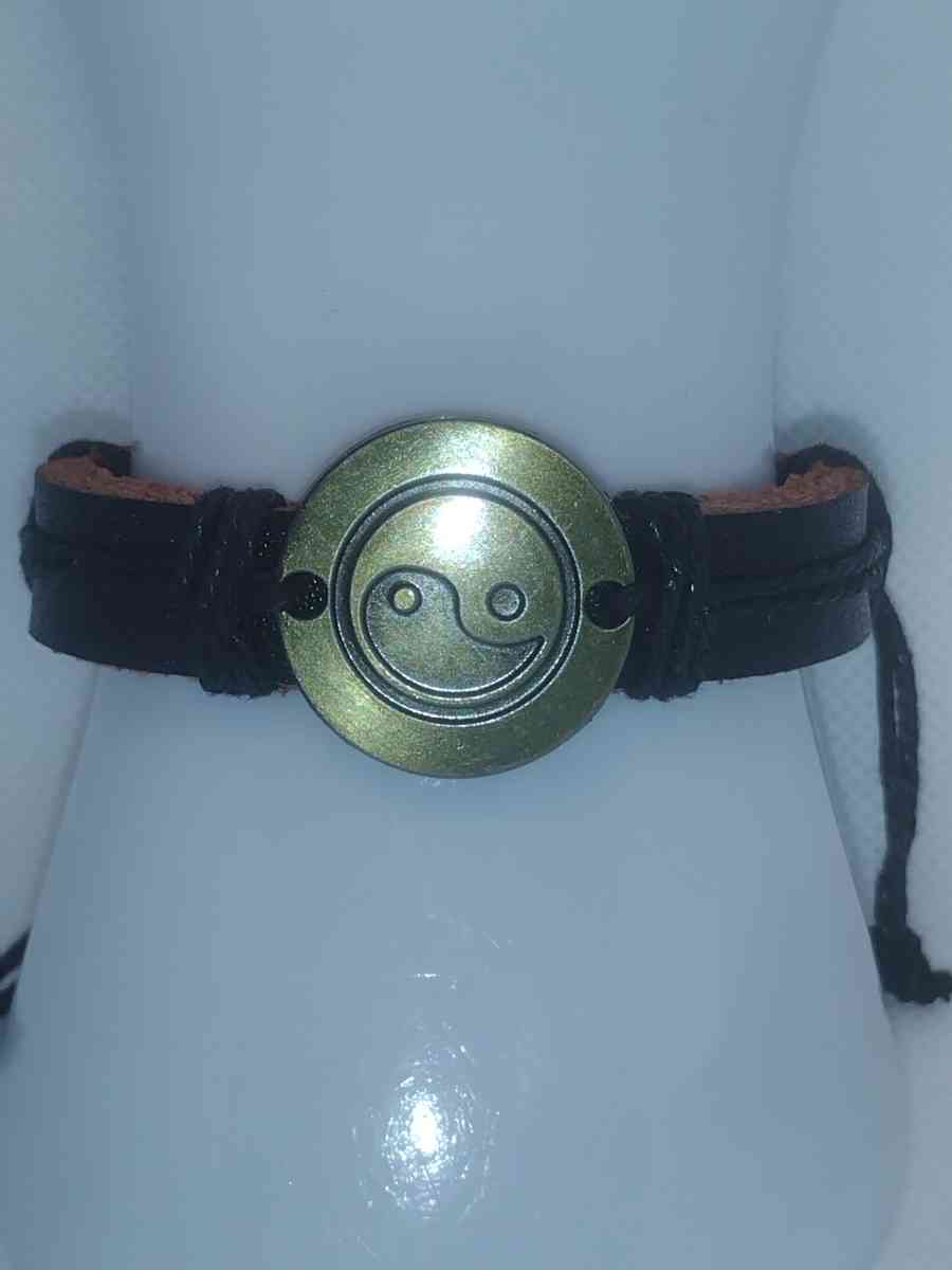 Black Yinyang Leather Bracelet VCB