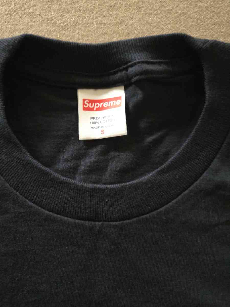 SUPREME BLANKBBSZ M
