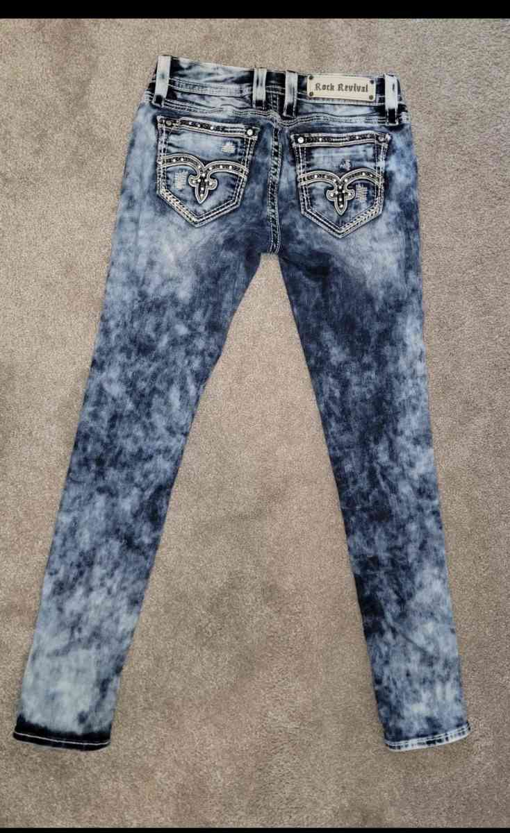 Rock revival jeans