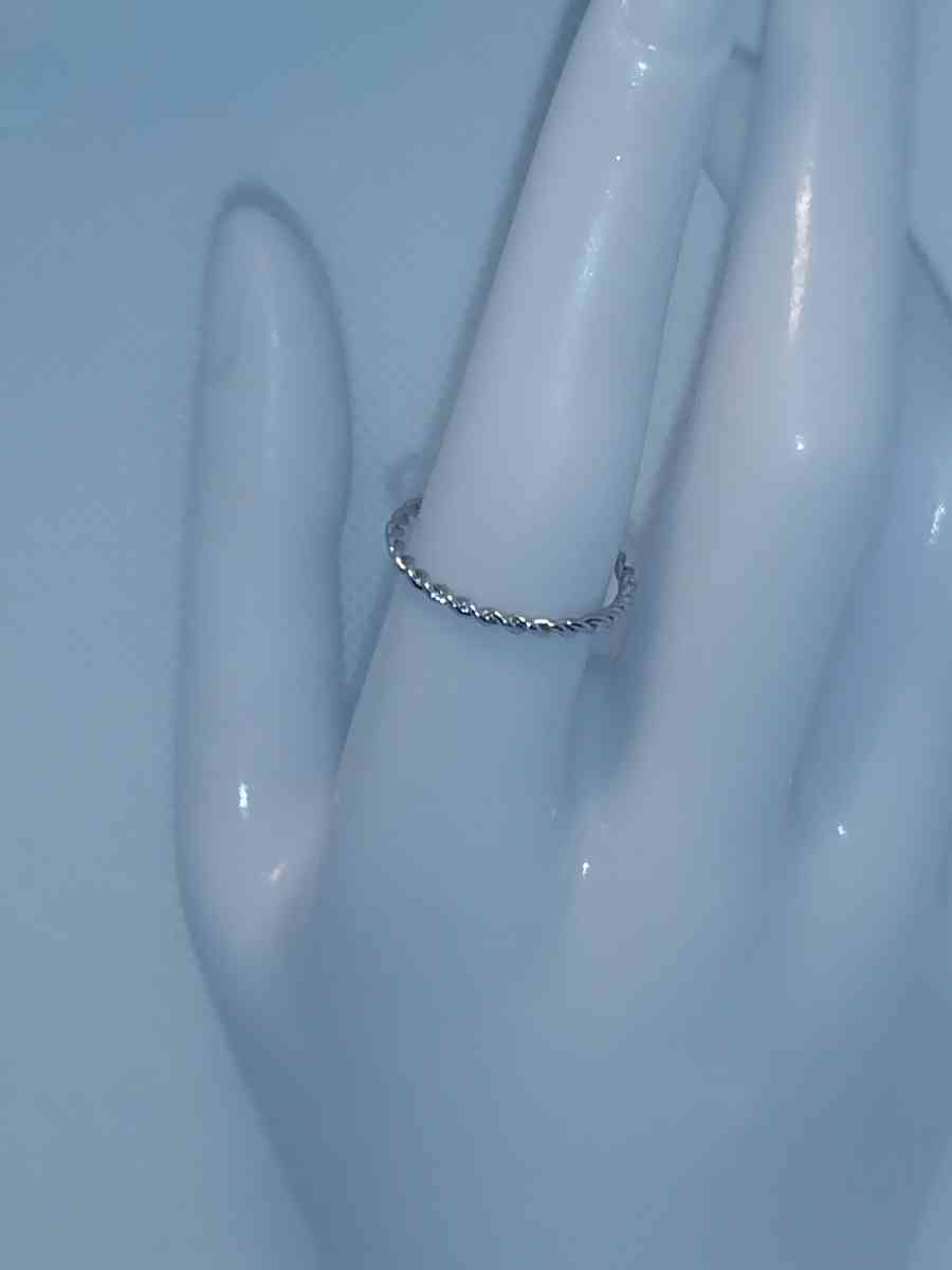 Braided Retro Geometric Ring