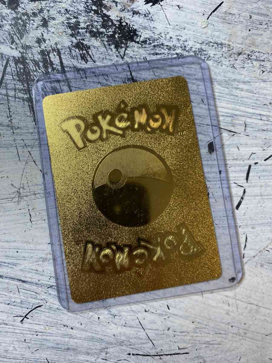 Rare Shing Charizard Solid Gold