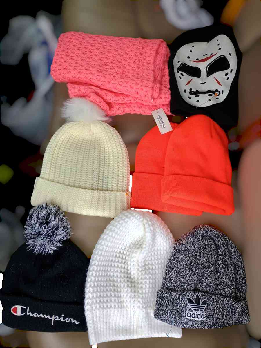 mens designer hoodies hats gloves womans hats and scarves