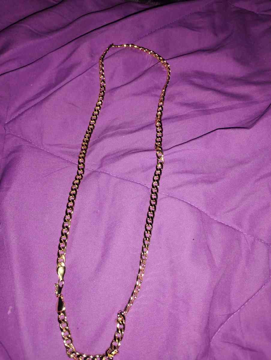 neckless with ring size 10