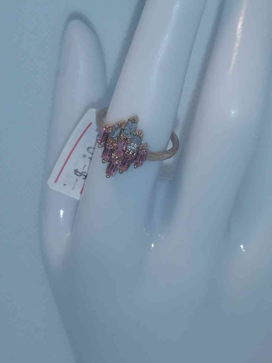 Pink White Diamond Chic Rhinestone Ring